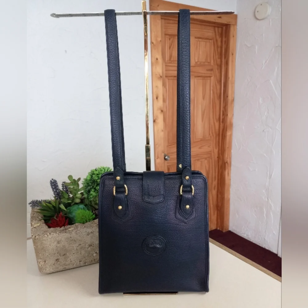 Dooney & Bourke Vintage Arrowhead Collection: North/South Tote, 1996 - Picture 9 of 15